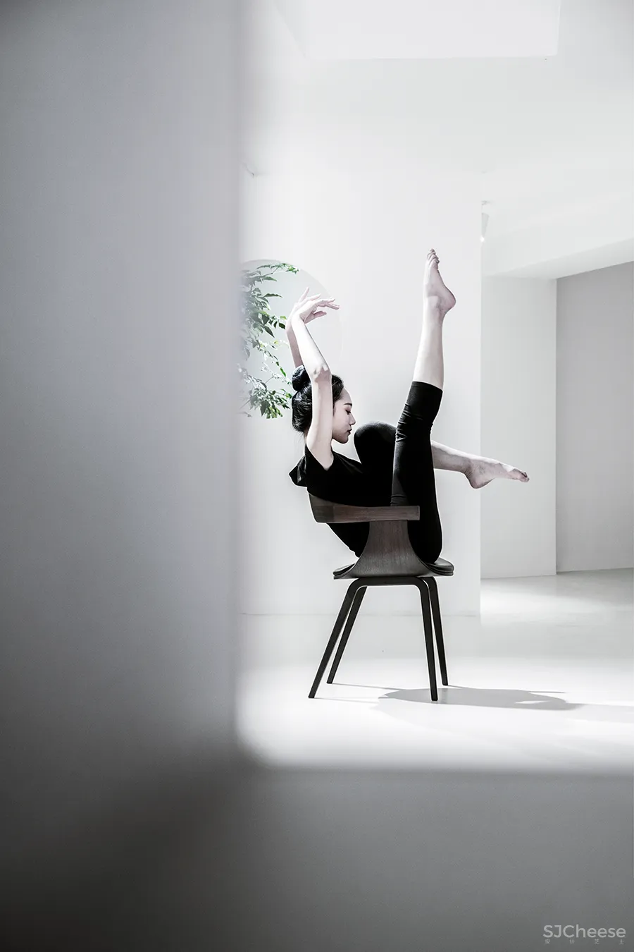 黑白,继承与再生的生活美学空间|金选民 • HOW