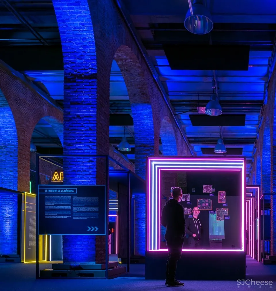 “Game On”巡回展,马德里 SMART AND GREEN DESIGN