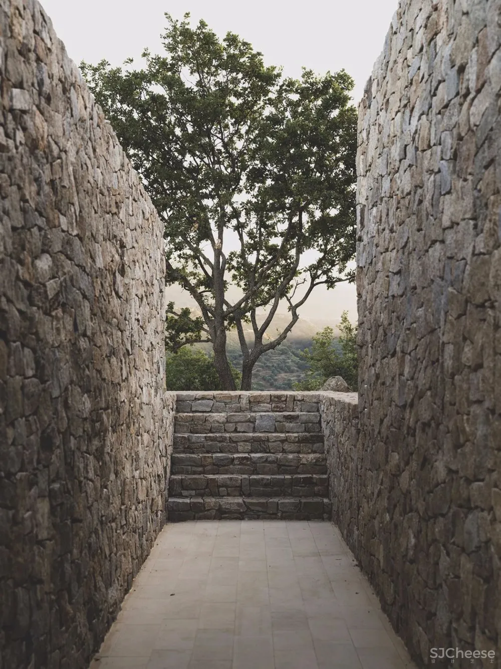 安静的设计,更高级