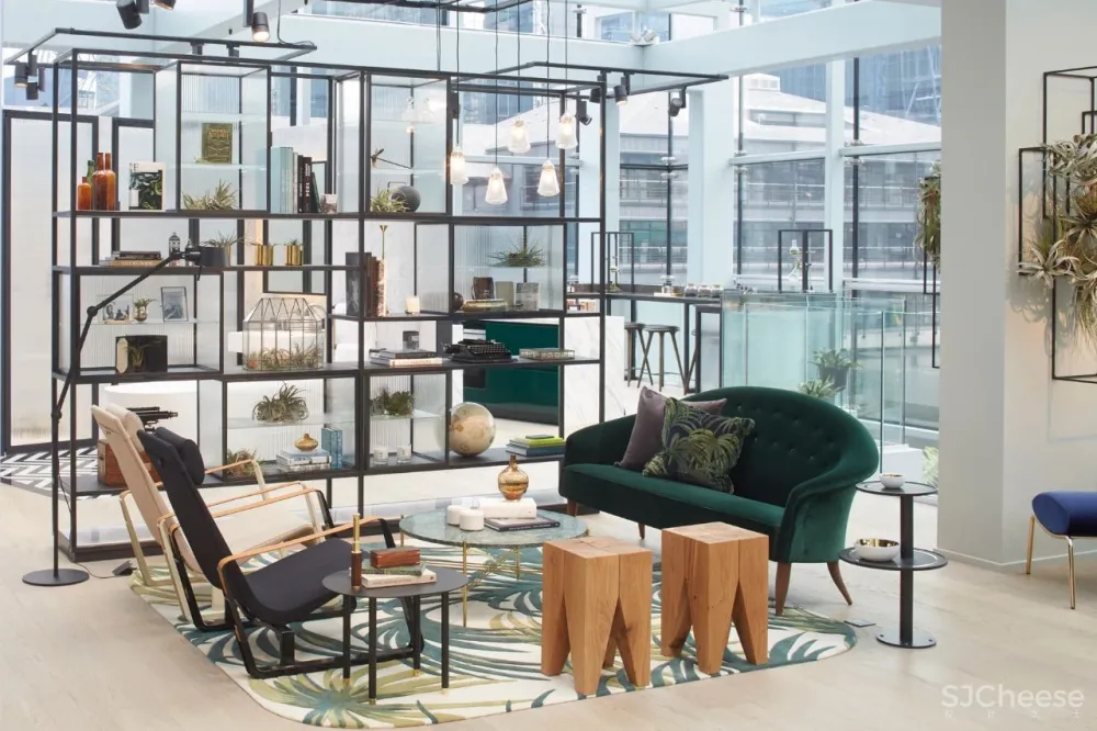 爆红的垂直森林,却被吐槽「蚊虫太多」「物业太贵」,阳台还是点到为止的绿化靠谱