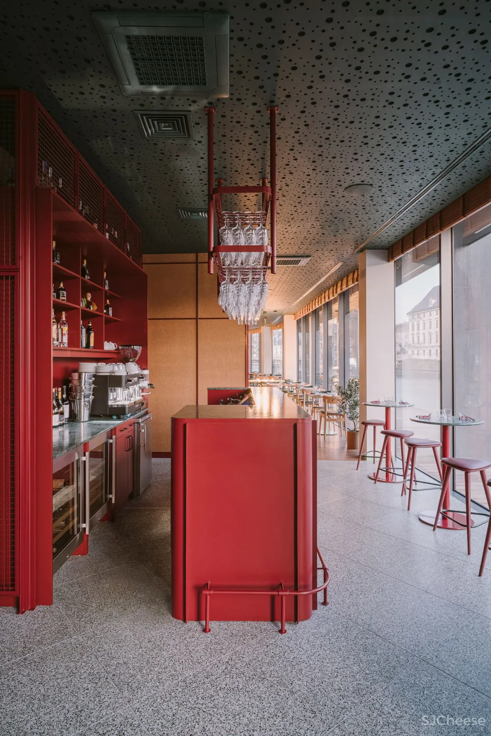 BUCK.STUDIO的MARTIM餐厅将葡萄牙的味道带到弗罗茨瓦夫