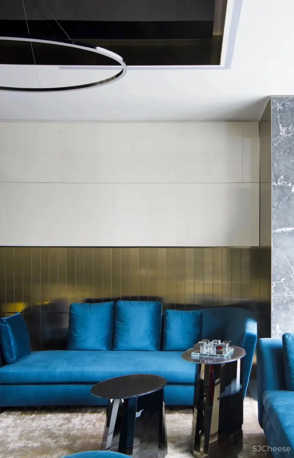 Kelly Hoppen设计新作丨成都托尼洛·兰博基尼中心！