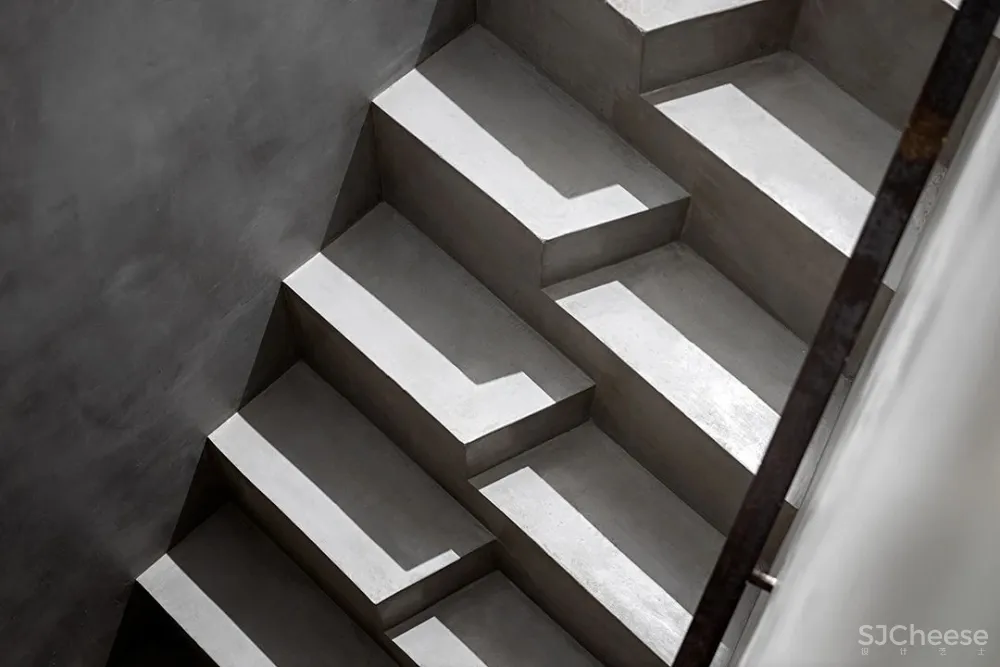 王鹏:深圳湾一号新开一家超惊艳的建筑厨房!