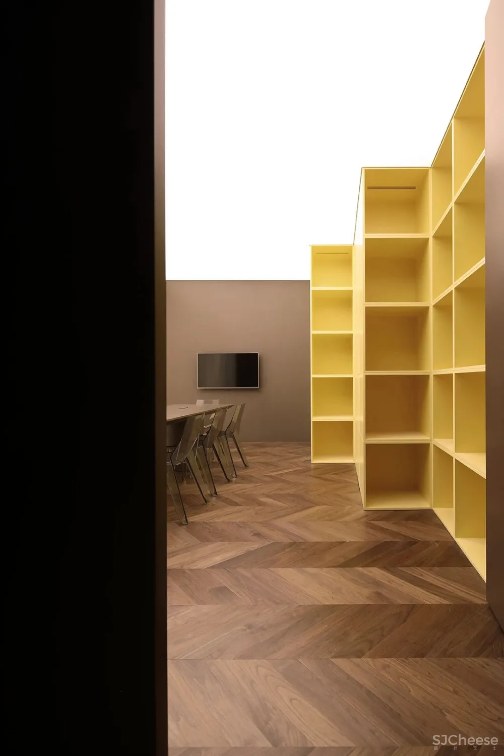 一束光 ,超越设计的艺术先锋!