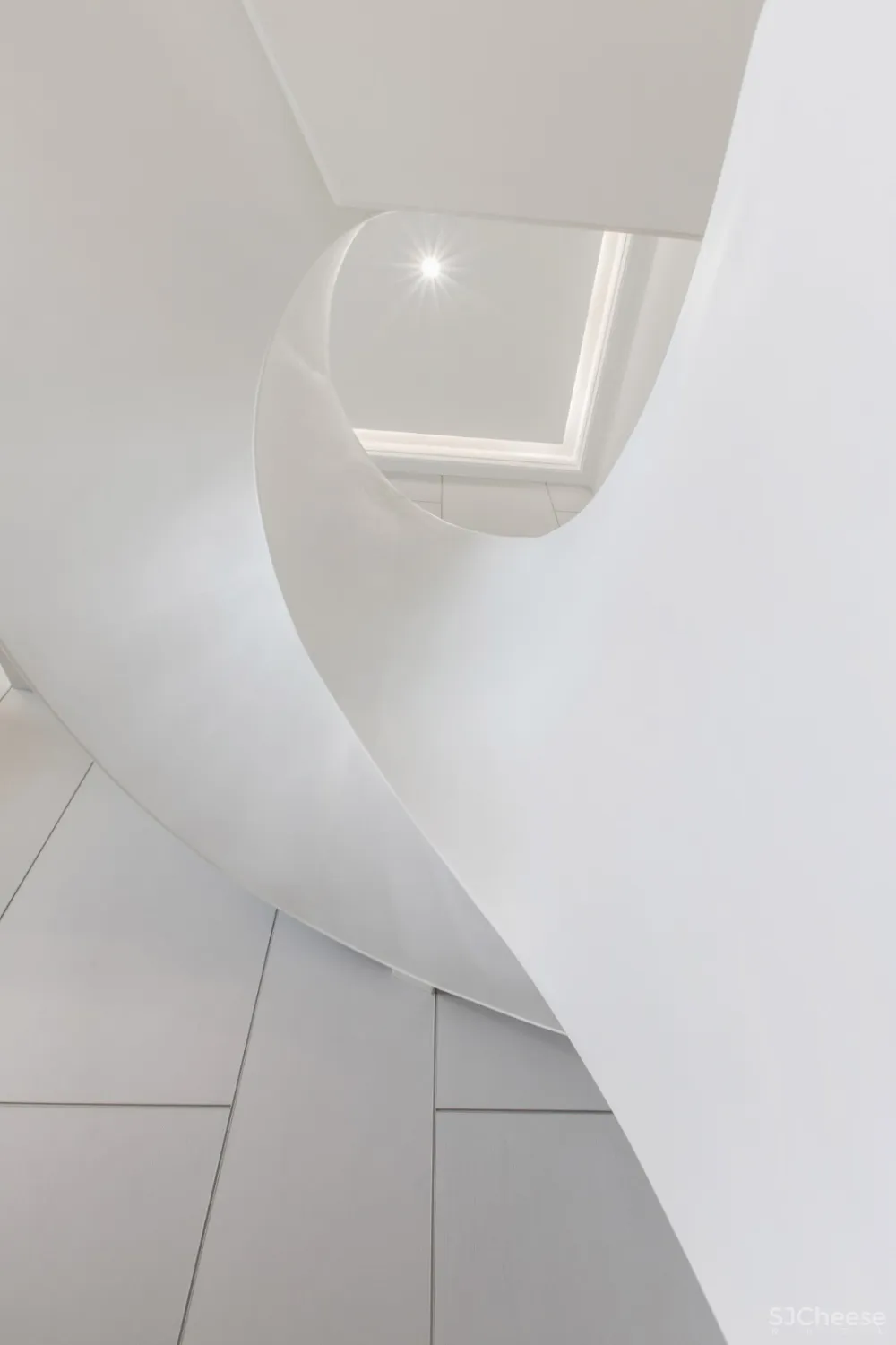 洛辰设计|星河丹堤私人府邸:依山湖林海而居 简单纯净是家应有的气质