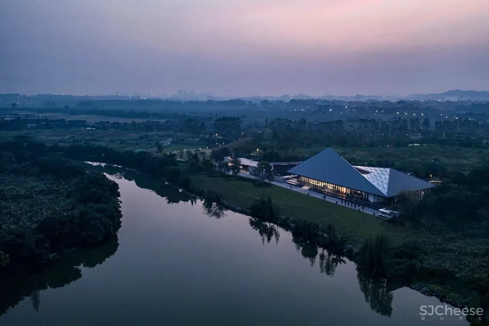 高级灰，美是一种艺术创造！