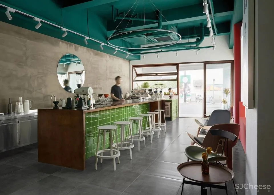 新作 胡扯咖啡——红与绿的碰撞,苏州 王媞