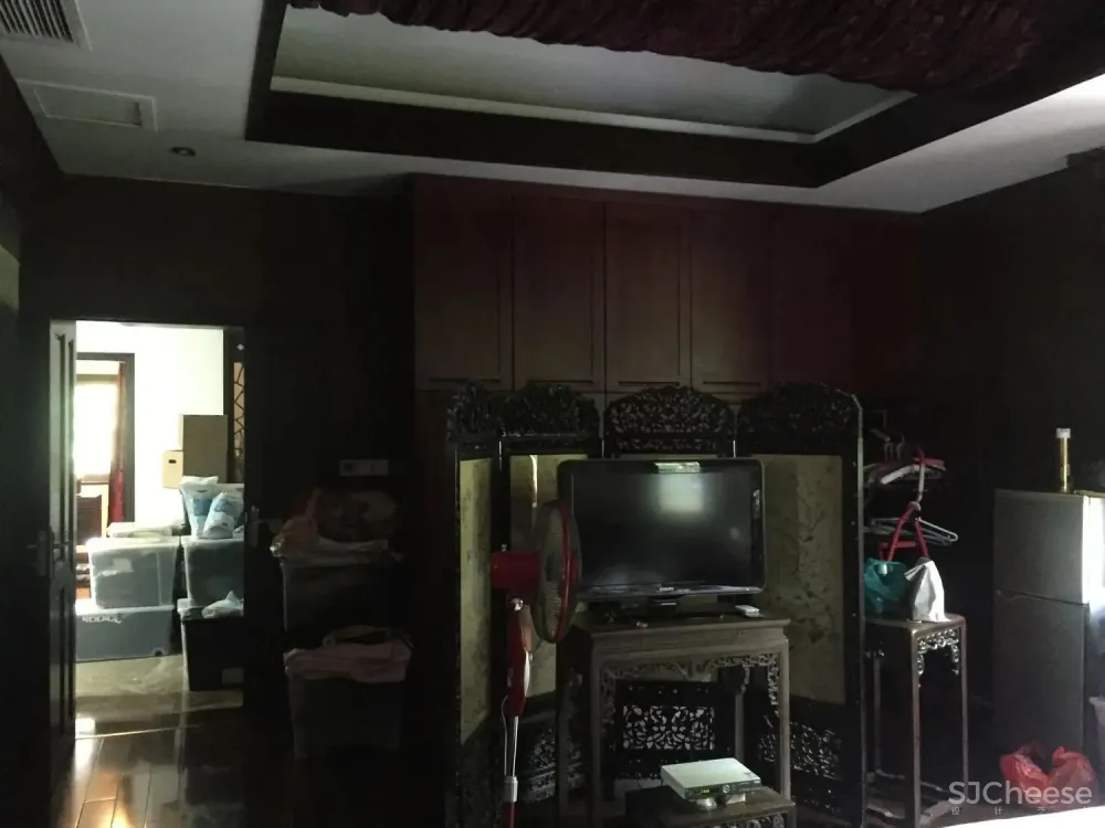 1100㎡独栋别墅使用13年后翻新，网友：给设计师跪了！（附改造前图）