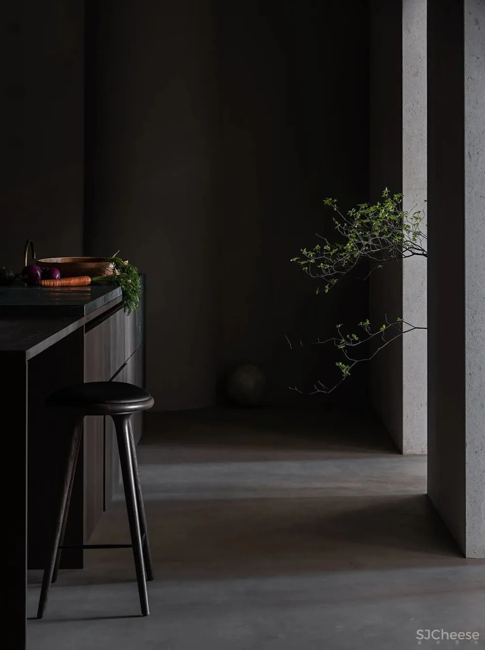 王鹏:深圳湾一号新开一家超惊艳的建筑厨房!