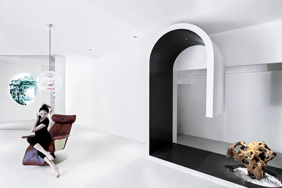 黑白,继承与再生的生活美学空间|金选民 • HOW