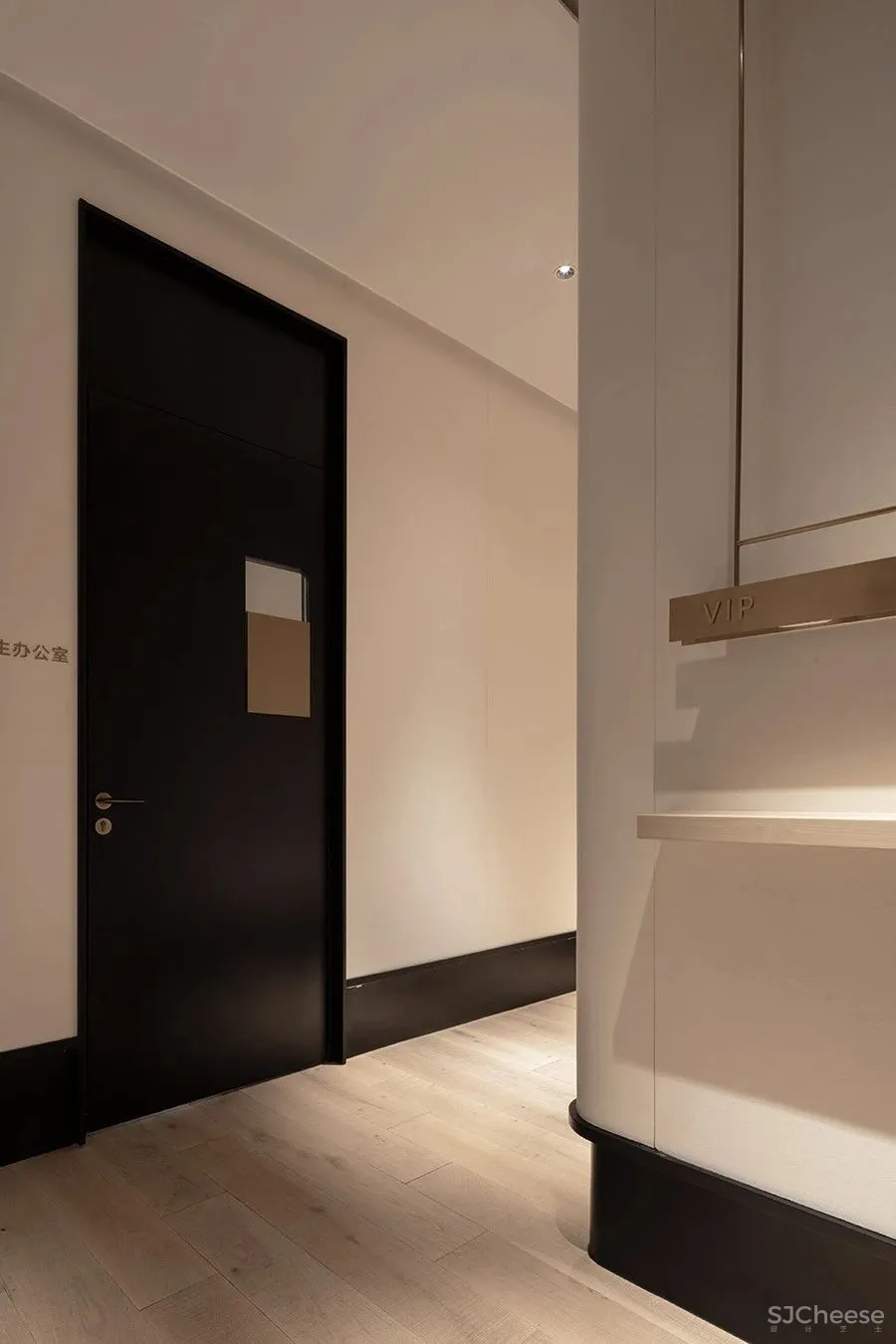 艾迩肤医疗美容恒隆广场店