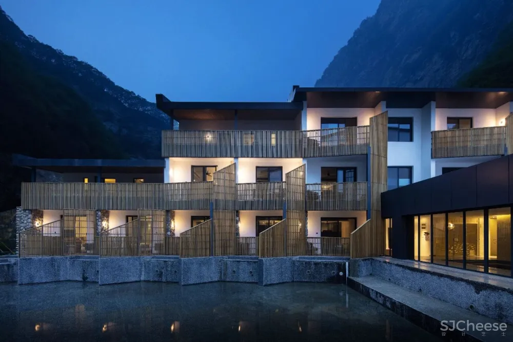 隐藏在景区的“大民宿”,本末设计陈海把山景引入室内