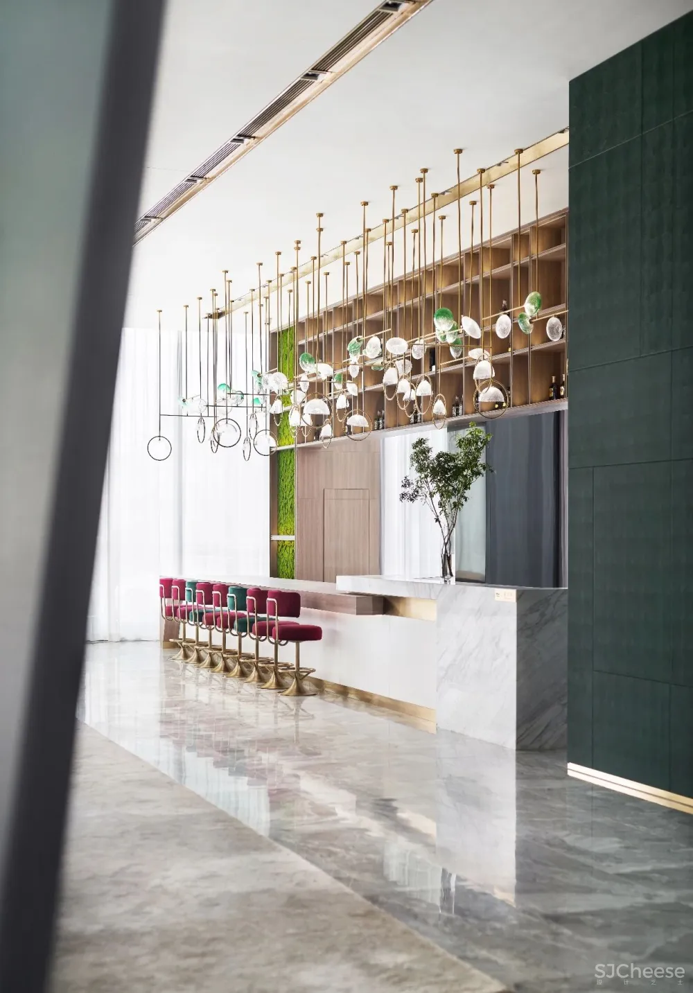 迪梵宜 × 九洲・云栖湖艺展中心:空间,在蔓延中生长