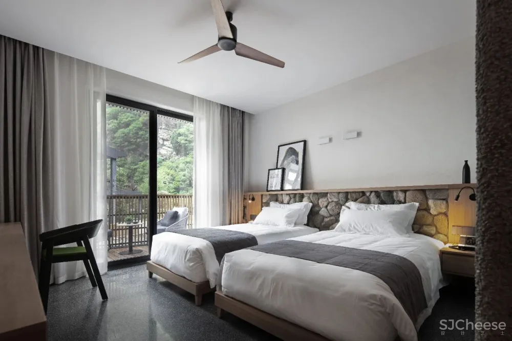 隐藏在景区的“大民宿”,本末设计陈海把山景引入室内