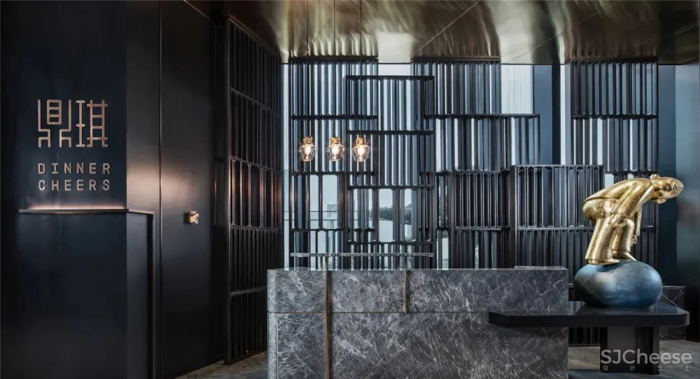 把水做到顶上的餐厅 曾建龙