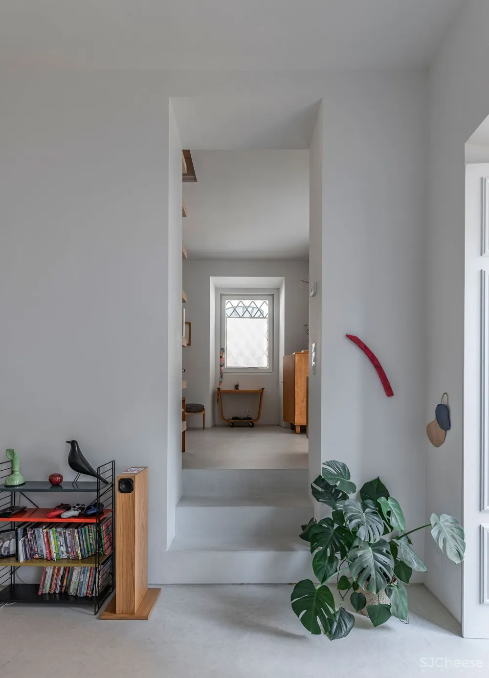 SIA Arquitectura 将里斯本的一座历史性的联排别墅改造成两座现代住宅