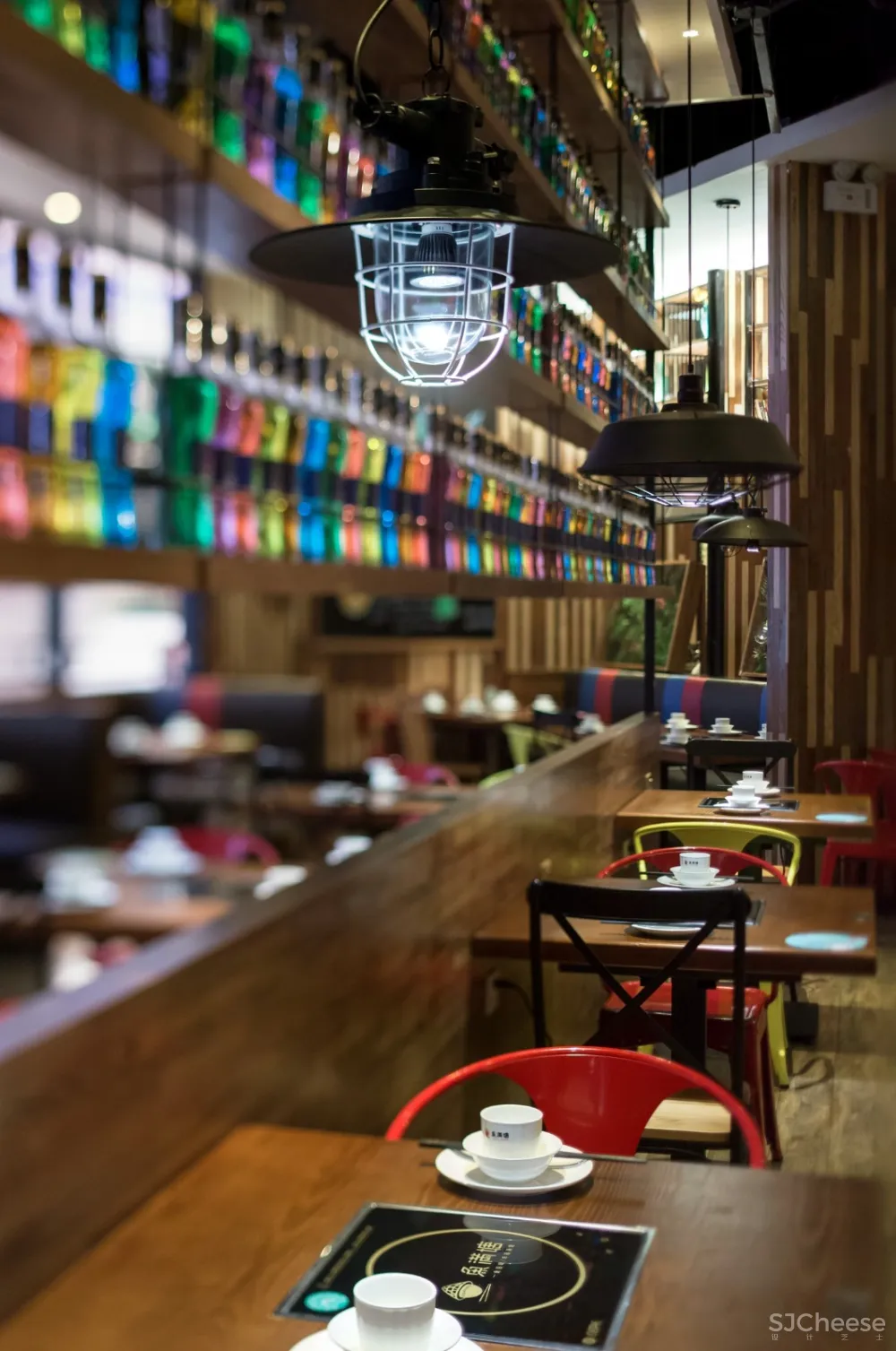 餐饮品牌升级 鱼满塘 小资情调和渔村文化的融合餐厅!