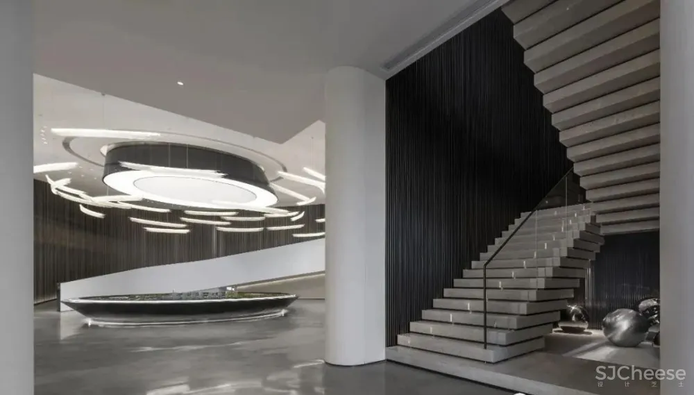 葛乔治新作 常熟「招商琴湖」售楼中心