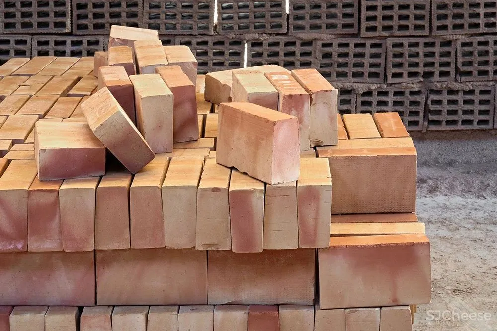 为与不为:Lliro家族音乐咖啡厅