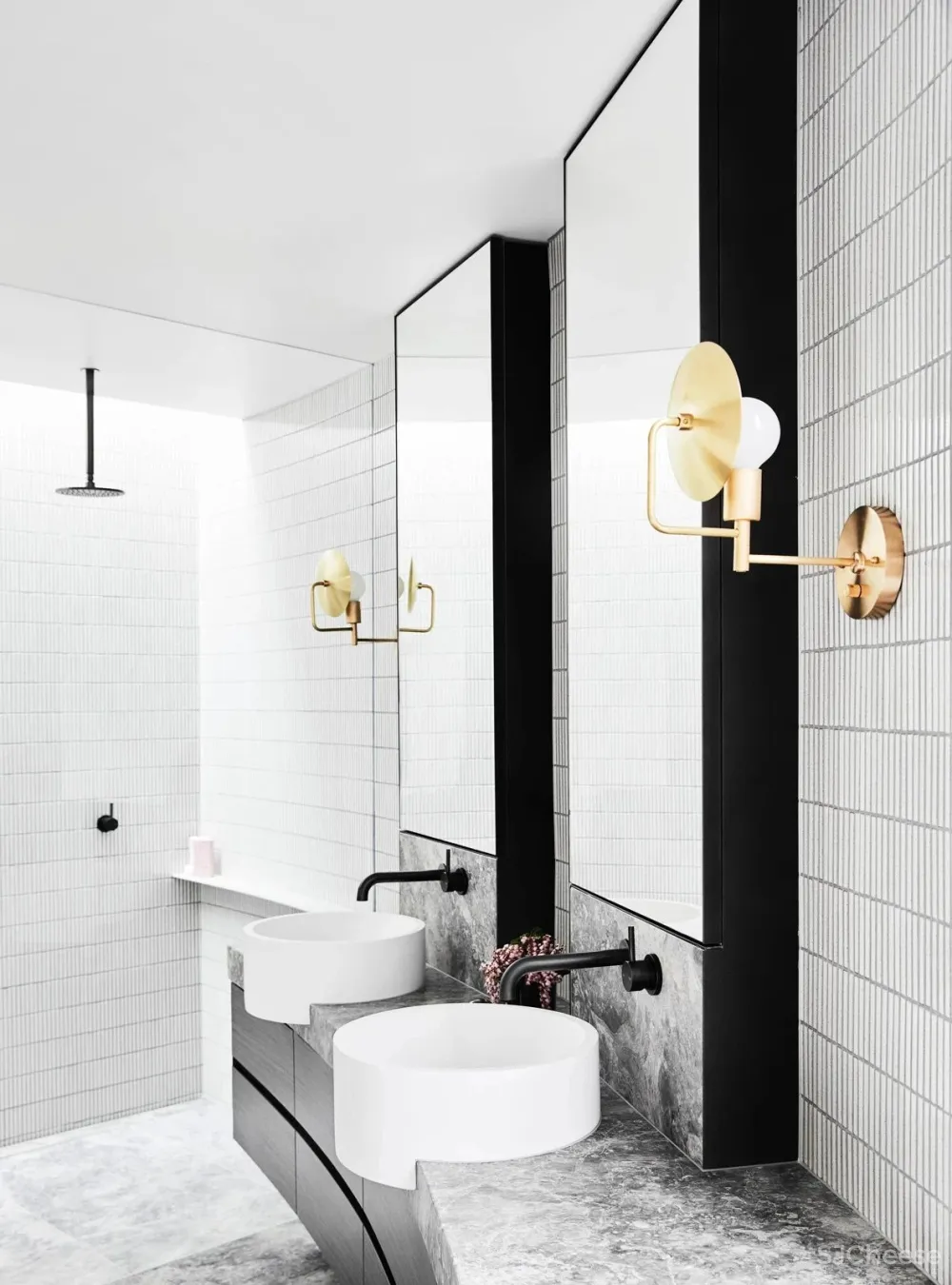 撞色怎么玩?“以小撞大”,美出新高度!