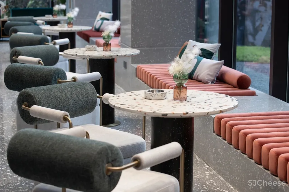 长沙再现“炸裂”网红新地标，颜值堪称惊艳！