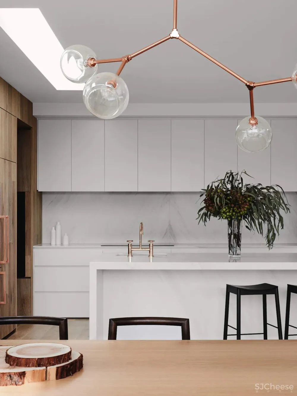 优雅简约的中性住宅