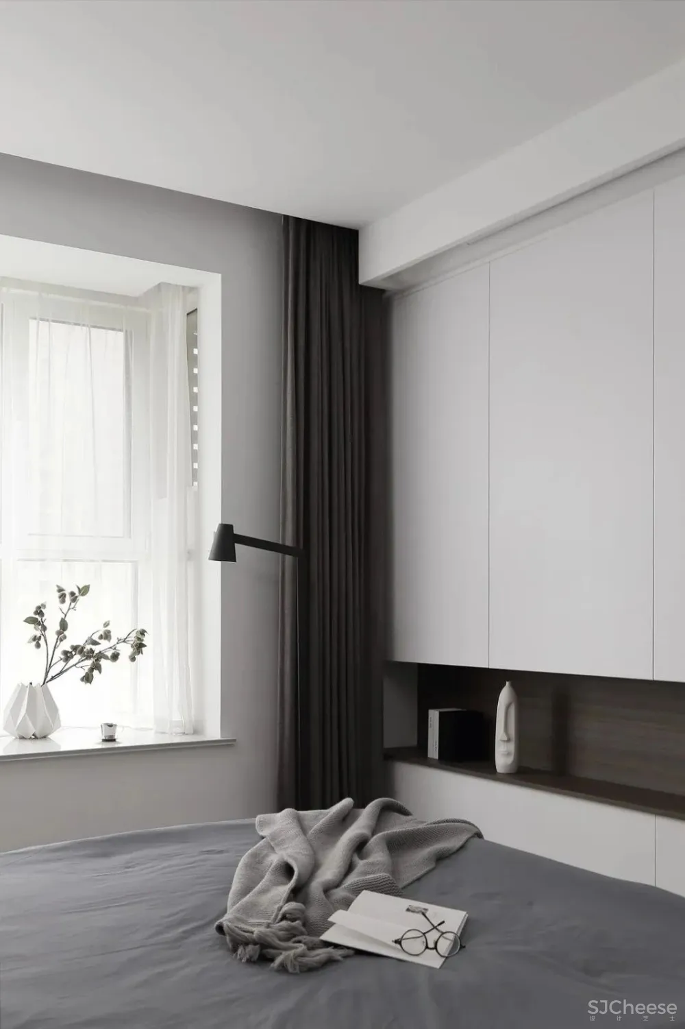 232㎡现代风的家,中西厨分离 隐形门,构建理性克制之美!