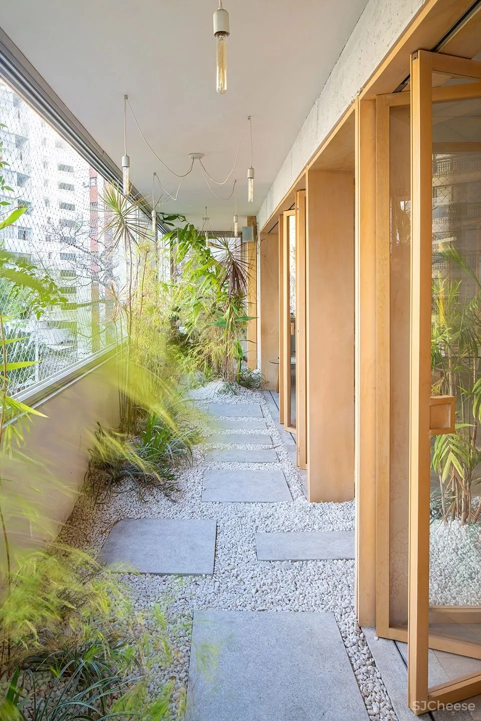 Tatuí公寓:当阳台变为城市花园,圣保罗 Passos Arquitetura