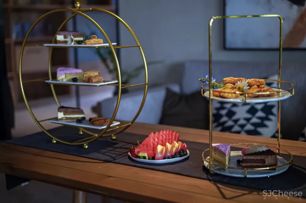 新挖到的隐秘玩水地, 直接睡入山溪间! 还原宫崎骏动漫里的夏天, 秒回无拘束童年时光