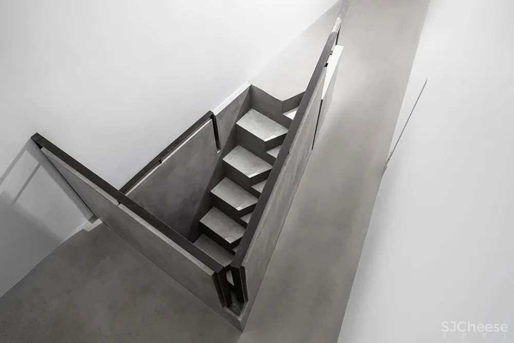 王鹏:深圳湾一号新开一家超惊艳的建筑厨房!