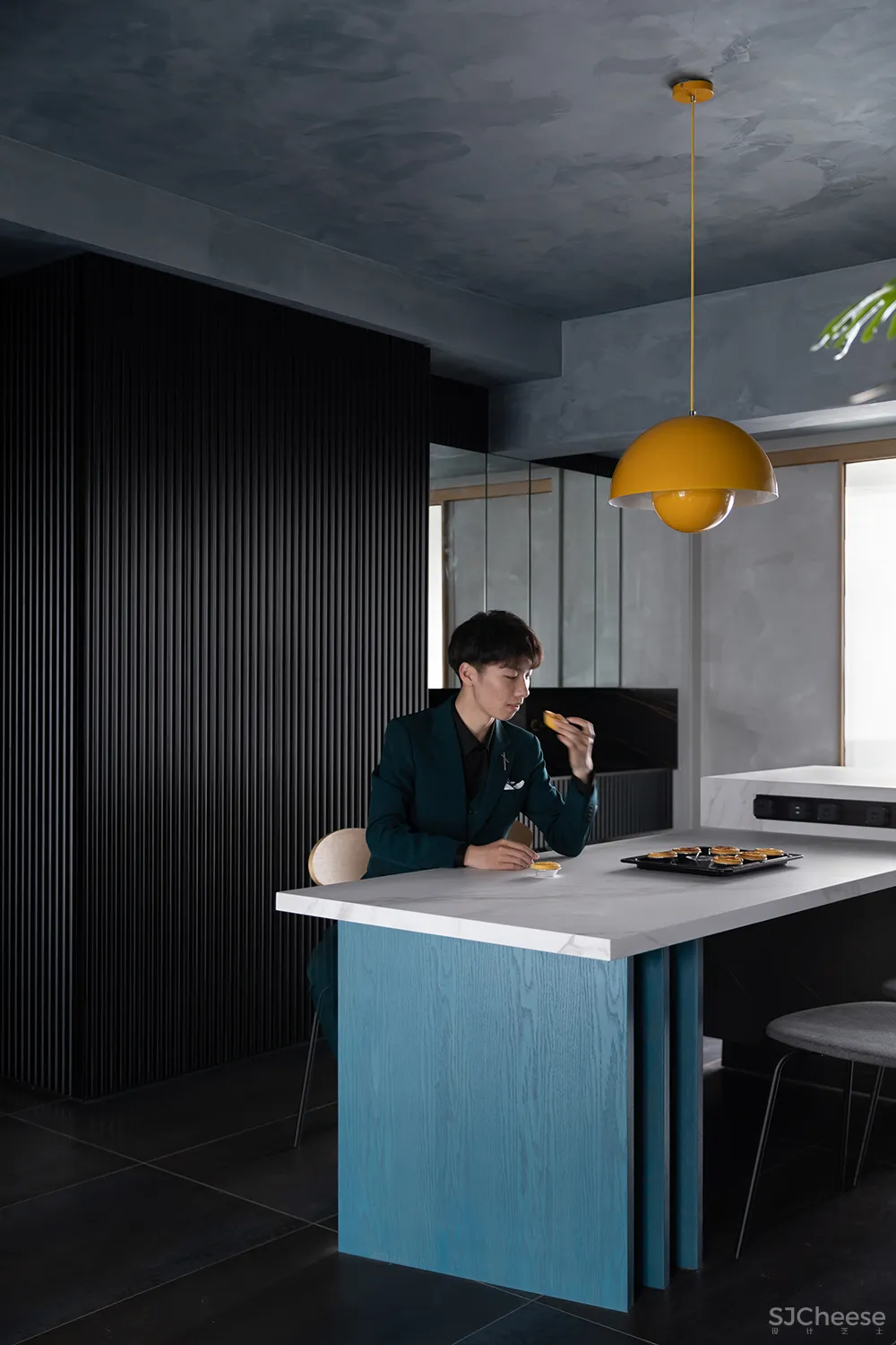 牛X的设计师,都好“色”