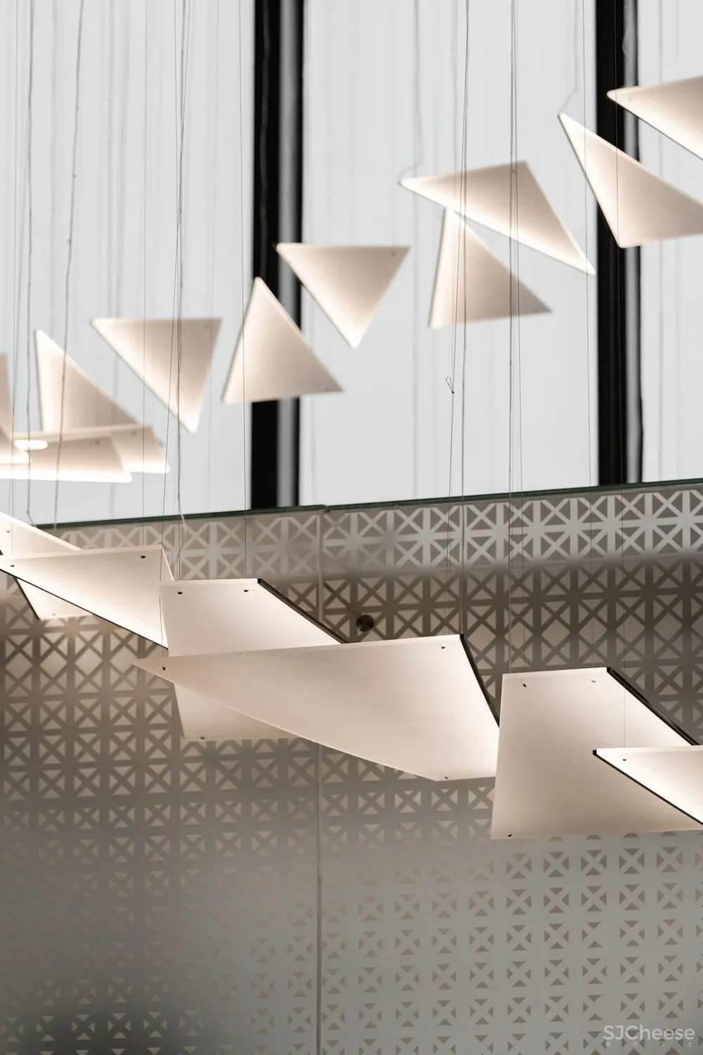 郭捷 x 华润:将点、线、面 做到极致,极简空间才有的高级感!