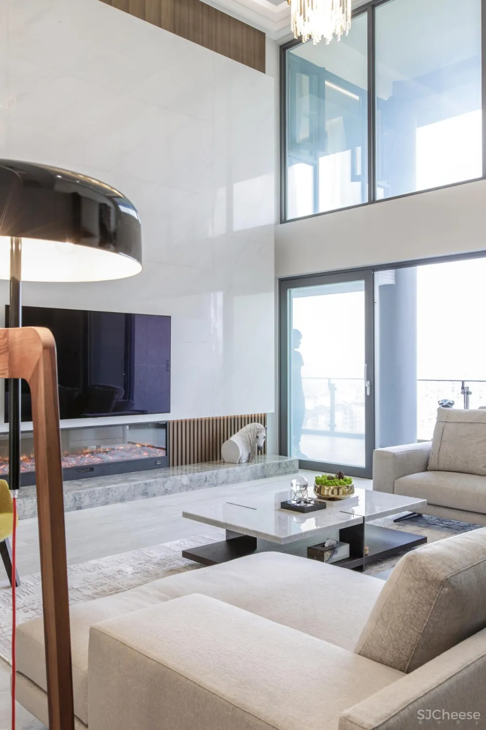 洛辰设计|星河丹堤私人府邸:依山湖林海而居 简单纯净是家应有的气质