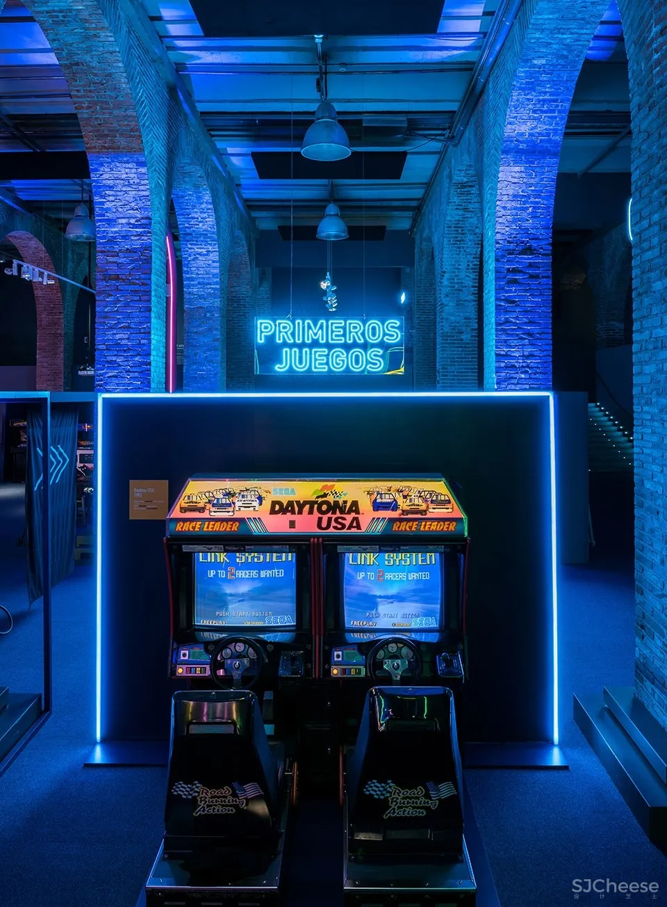 “Game On”巡回展,马德里 SMART AND GREEN DESIGN