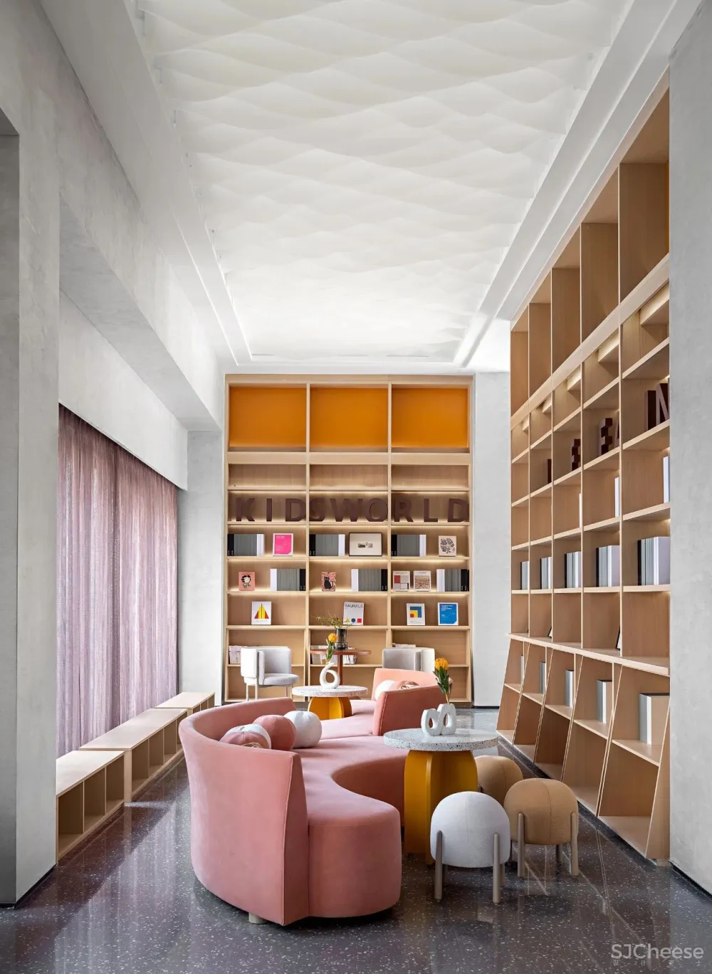 意巢设计丨长沙万科大家品牌生活馆:诗意沁然,与自然呼应共生