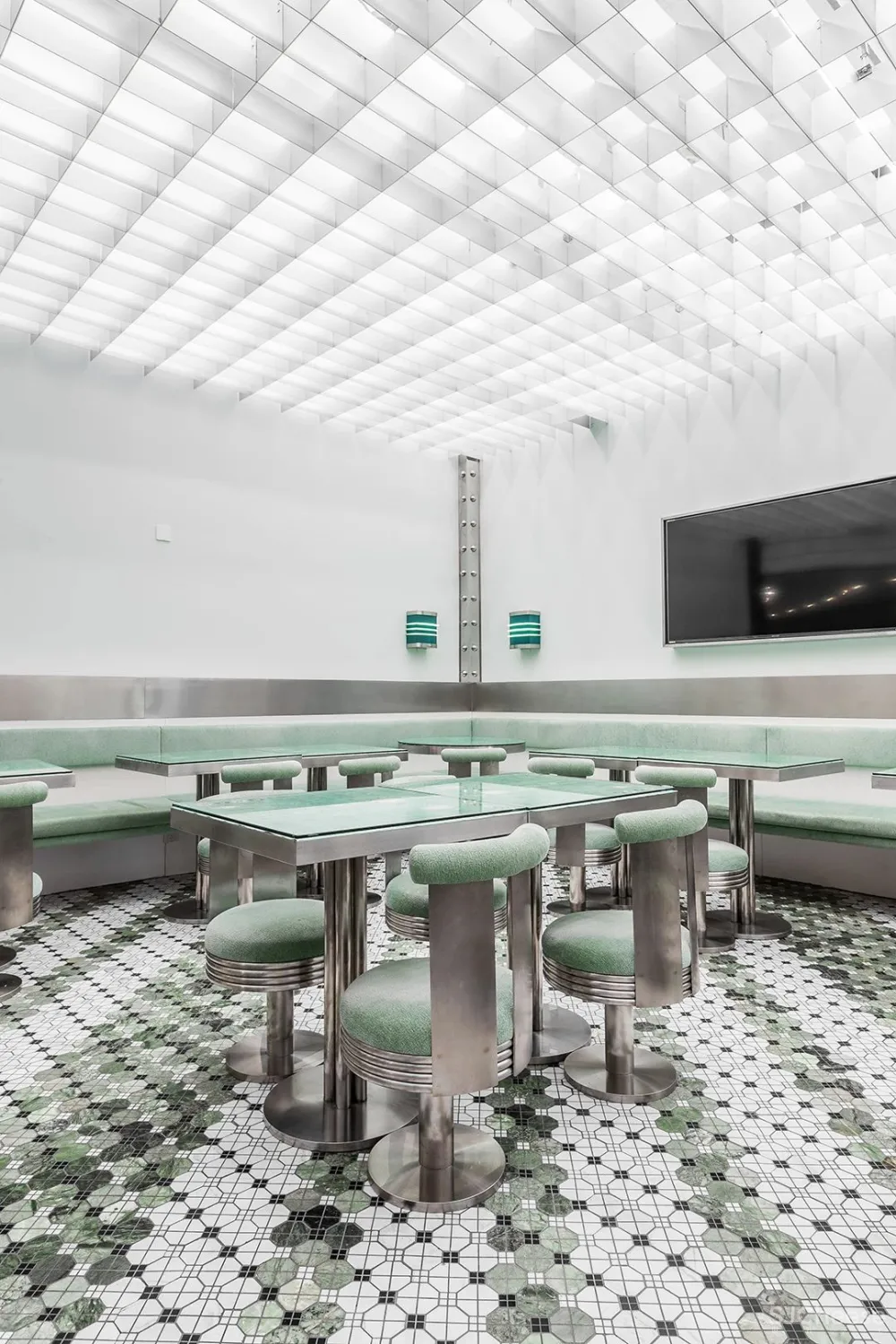 弄设计:得云茶楼成都太古里店,一幅美丽的画卷!