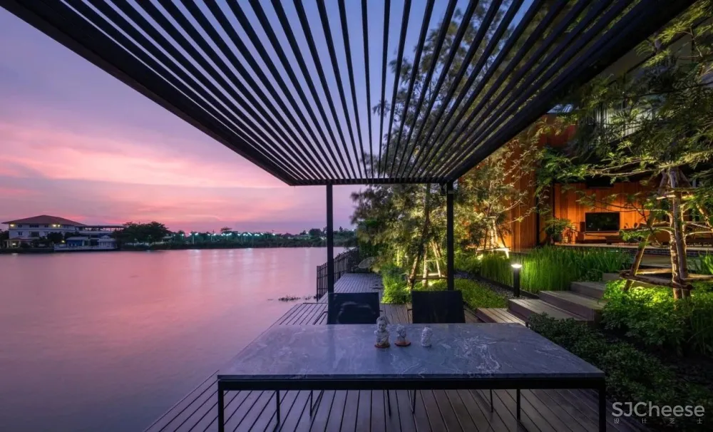 曼谷570㎡临湖别墅 WARchitect Studio
