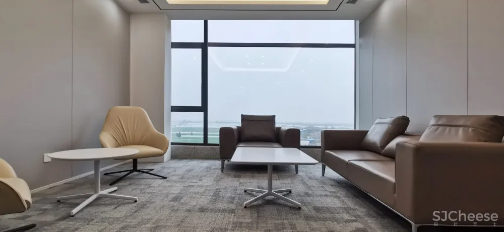 环境与空间 / 空间与人的.融合 - 国品乳业办公空间设计