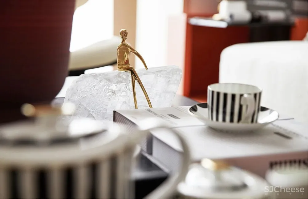 感知色彩美学,邂逅浪漫生活。