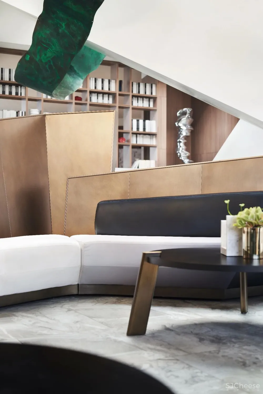 迪梵宜 × 九洲・云栖湖艺展中心:空间,在蔓延中生长