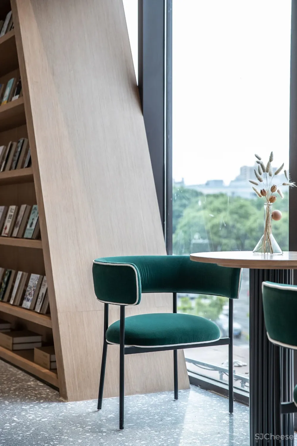 长沙再现“炸裂”网红新地标，颜值堪称惊艳！