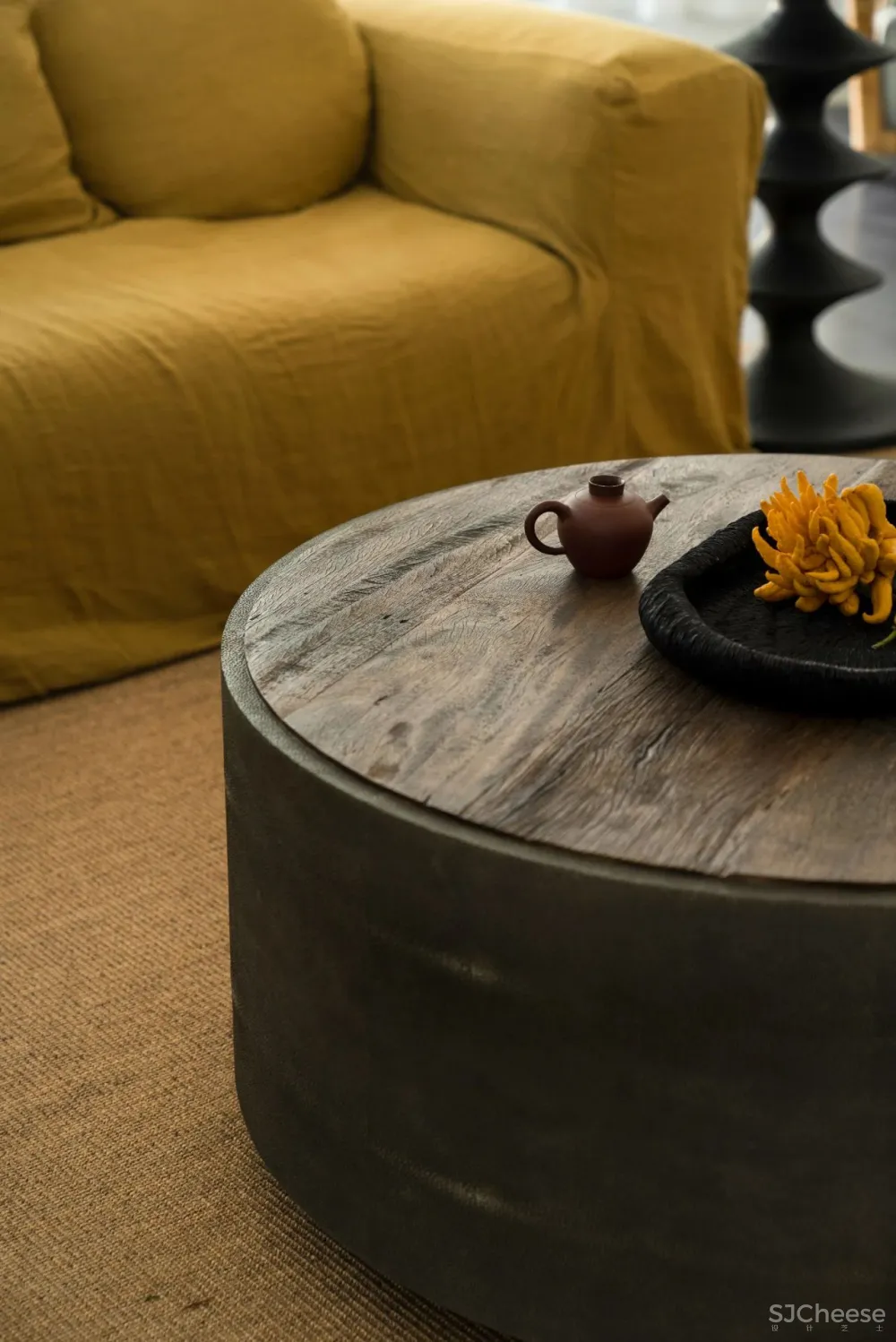 1100㎡独栋别墅使用13年后翻新，网友：给设计师跪了！（附改造前图）