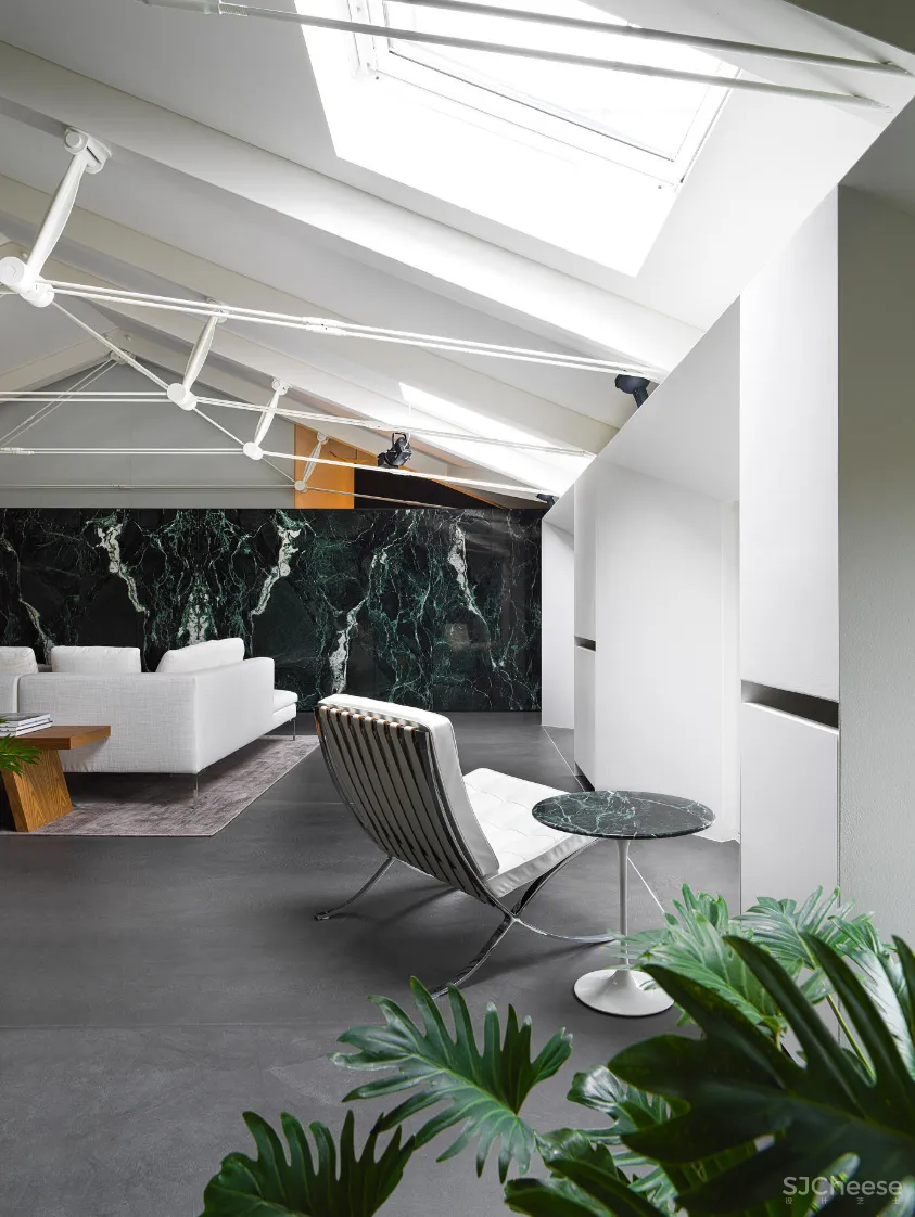 阁楼这样设计,秒变简约大平层!