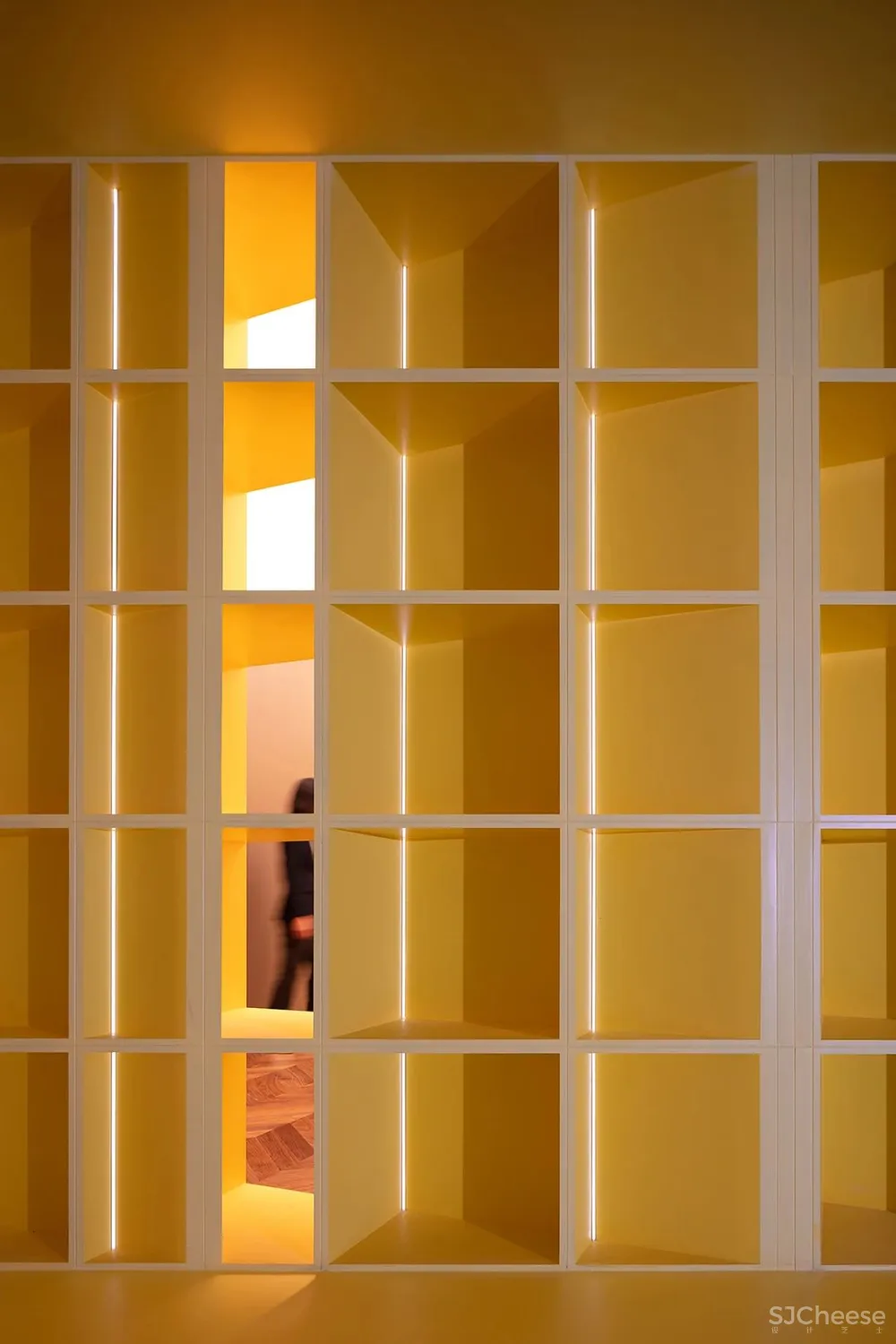 一束光 ,超越设计的艺术先锋!