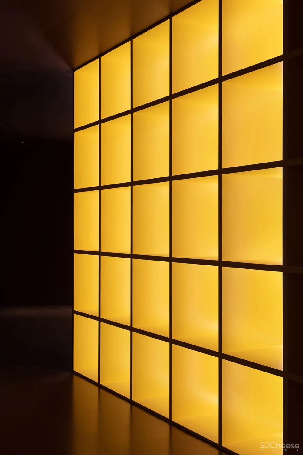 一束光 ,超越设计的艺术先锋!