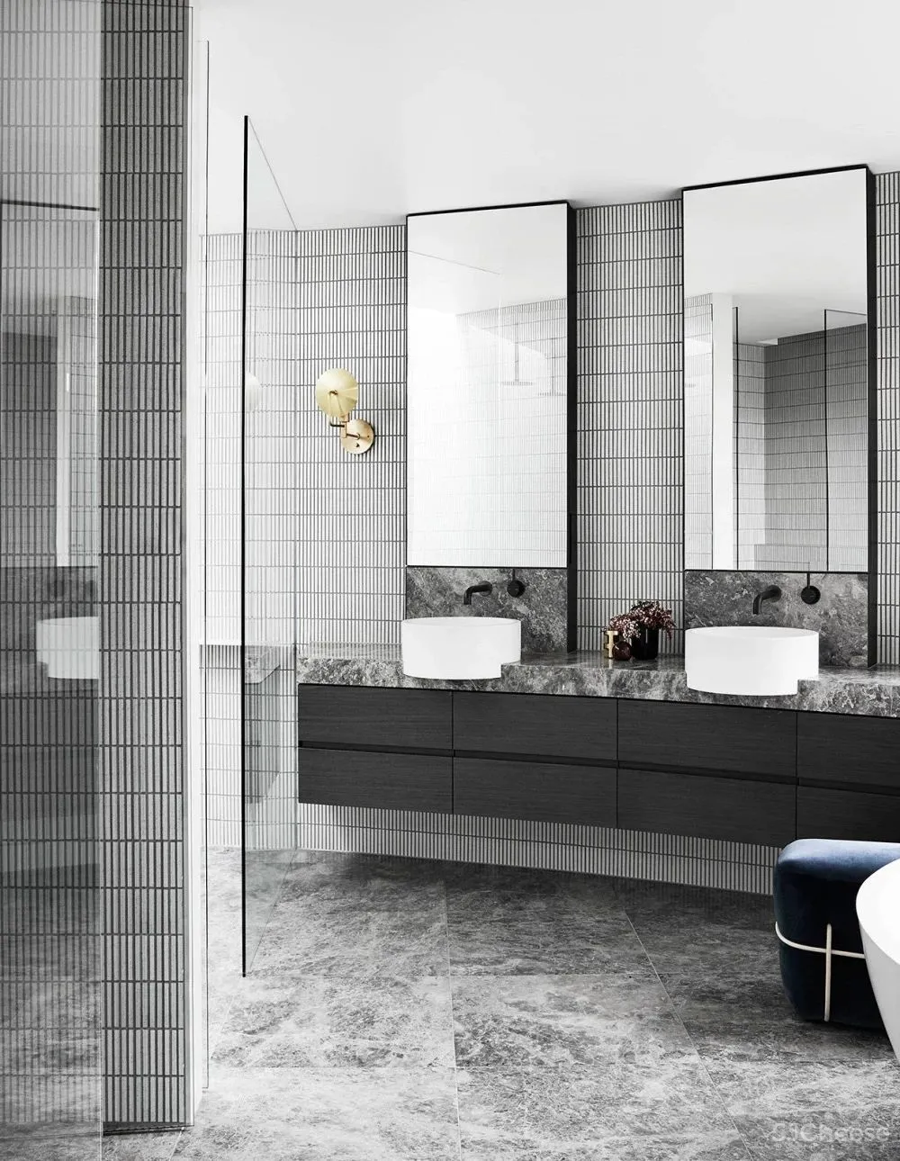 撞色怎么玩?“以小撞大”,美出新高度!