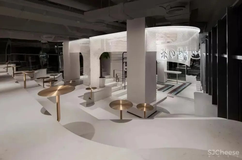 新作 KWSD境物建筑：爬一座“茶山” 然后在微醺酒屋里做梦