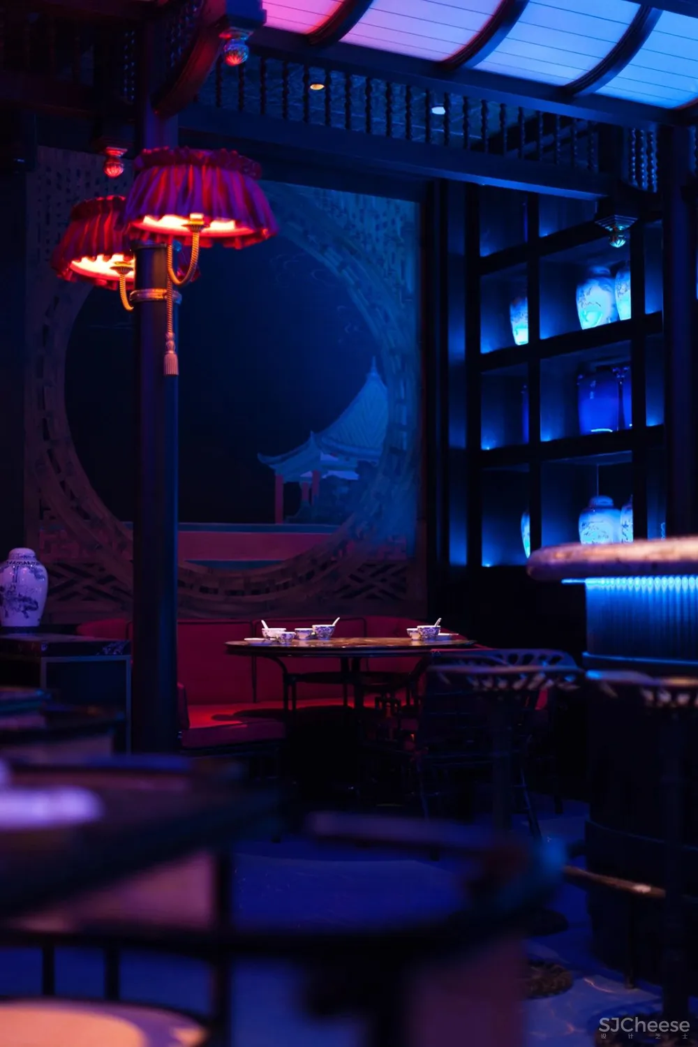 弄设计:得云茶楼成都太古里店,一幅美丽的画卷!