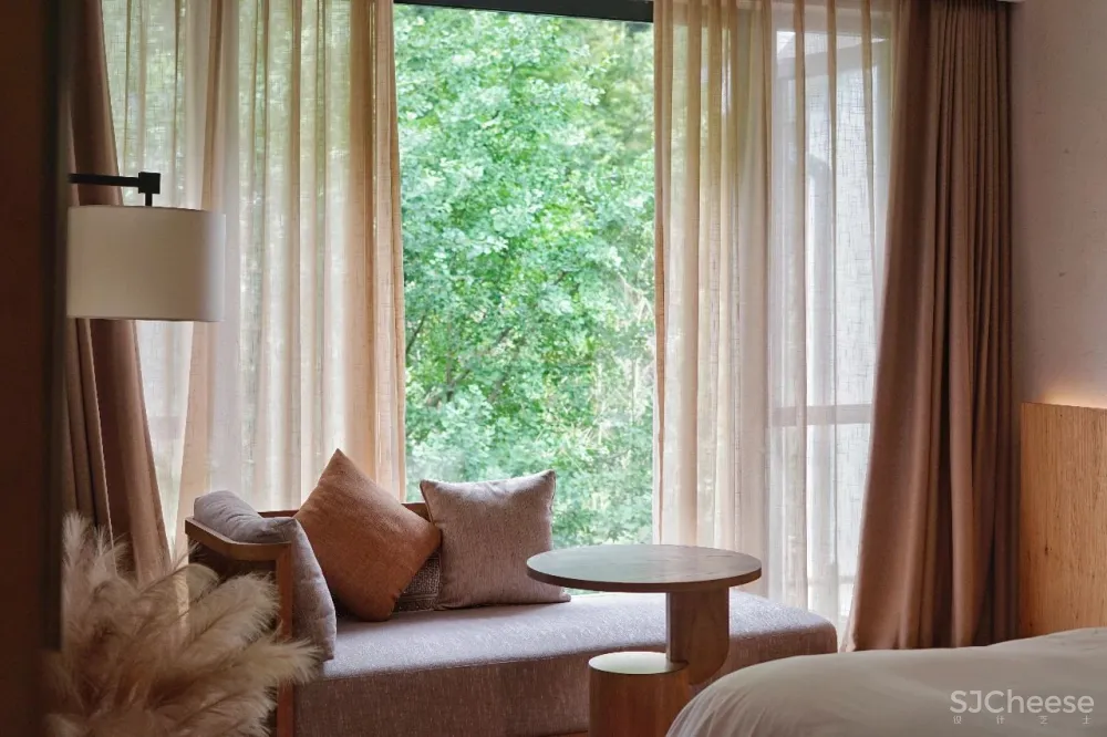 新挖到的隐秘玩水地, 直接睡入山溪间! 还原宫崎骏动漫里的夏天, 秒回无拘束童年时光