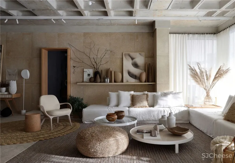 愿有一间小阁楼,与你相拥听海